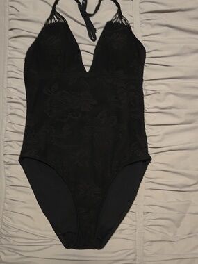 La Blanca Black One-Piece Swimwear